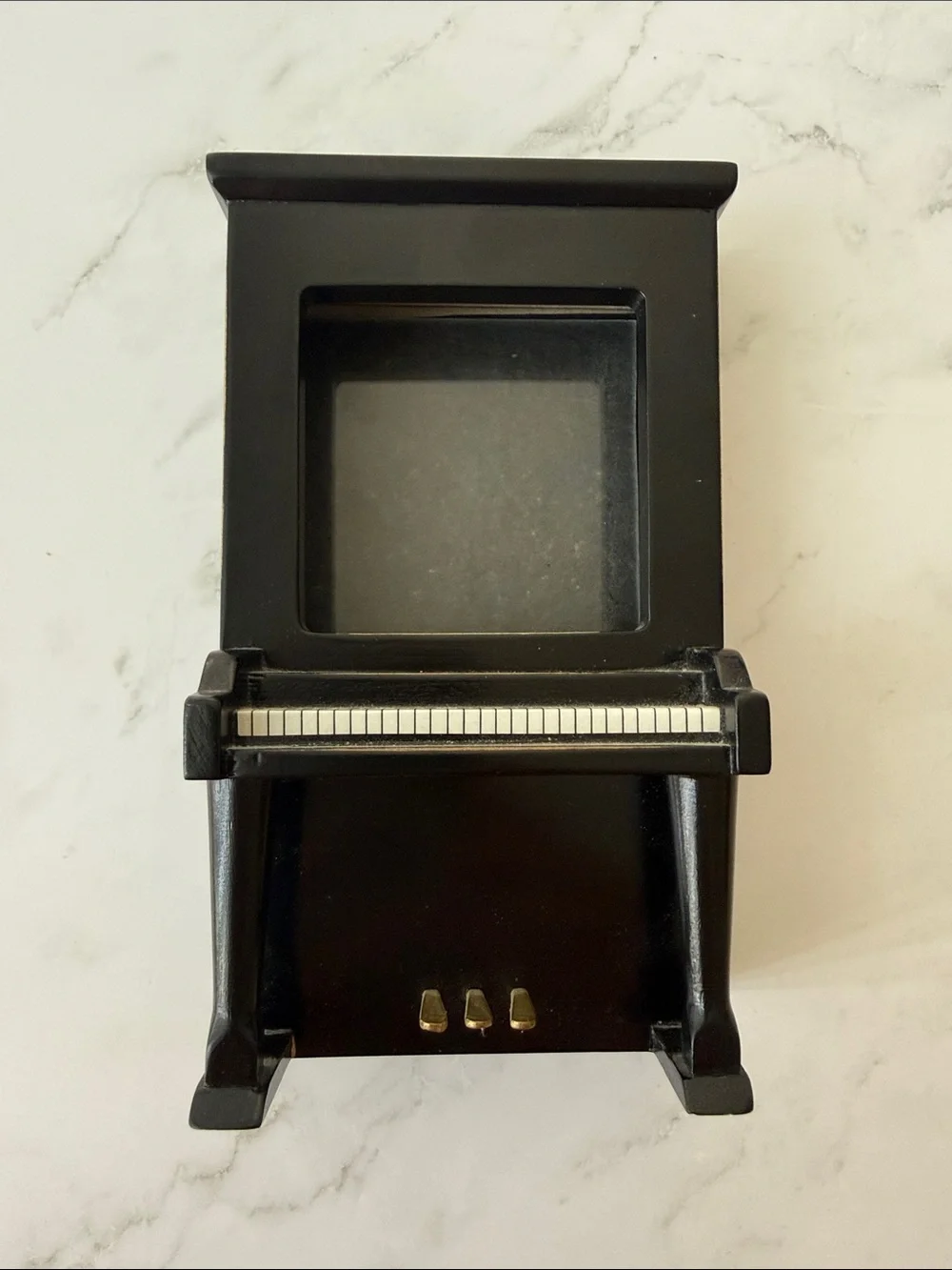 Malden Antique Depot Black 7” Upright Piano 3” Photo Picture Frame